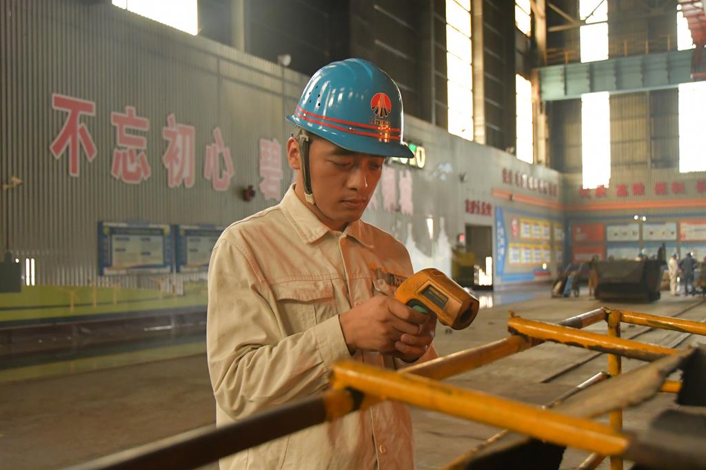 áᡱ@O