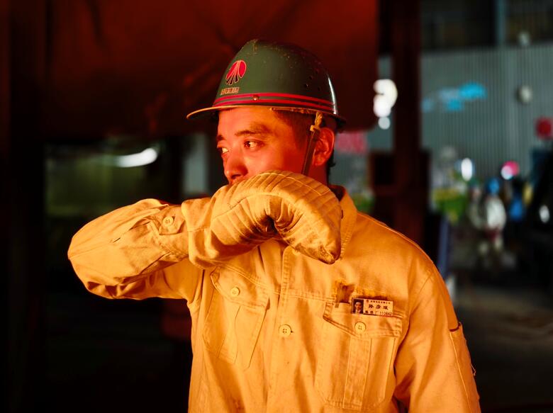 比起酷暑，他們更“酷”！