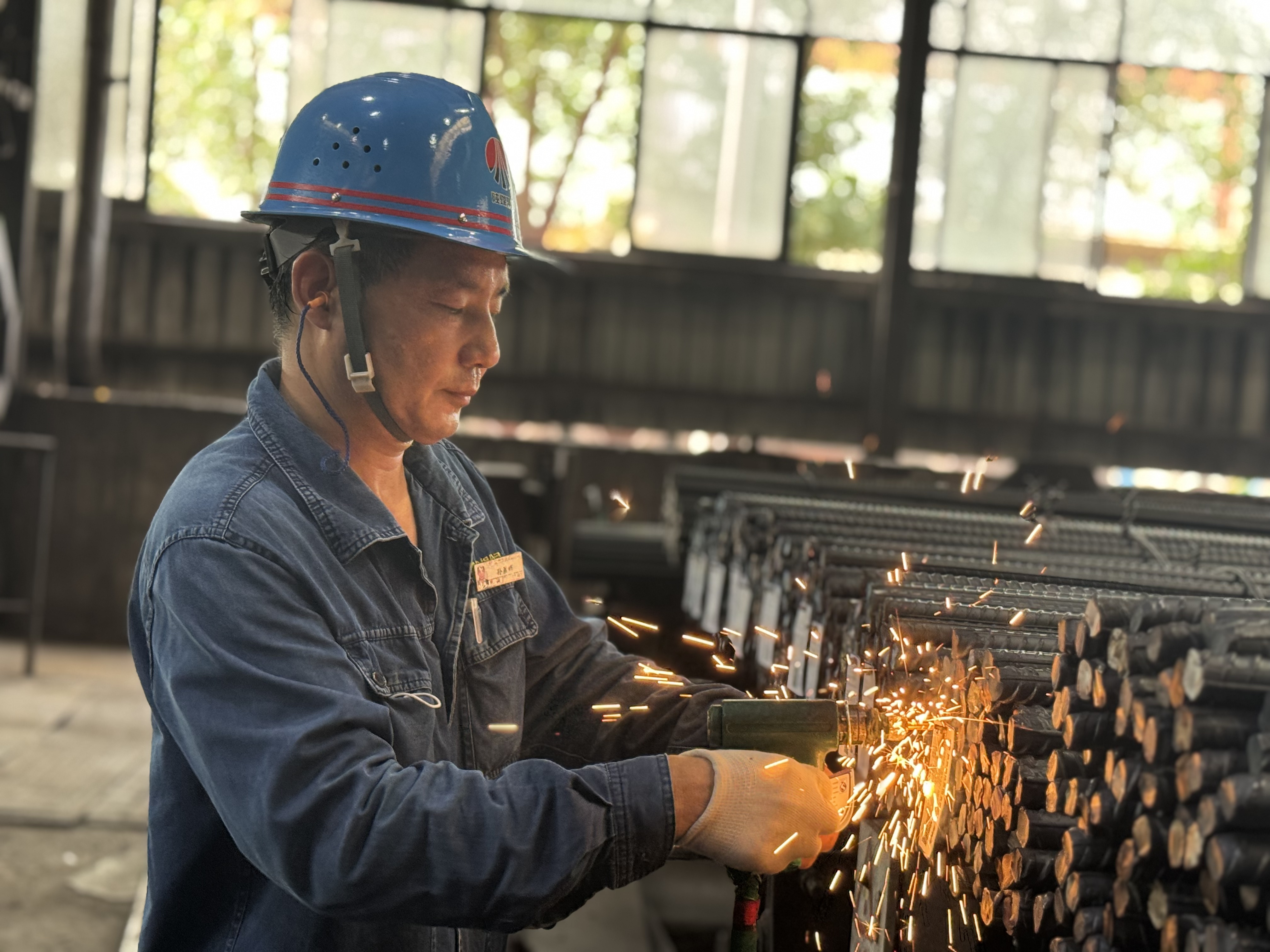 業(yè)貴其專 他們用匠心守護(hù)“禹龍”品牌 業(yè)貴其專 他們用匠心守護(hù)“禹龍”品牌