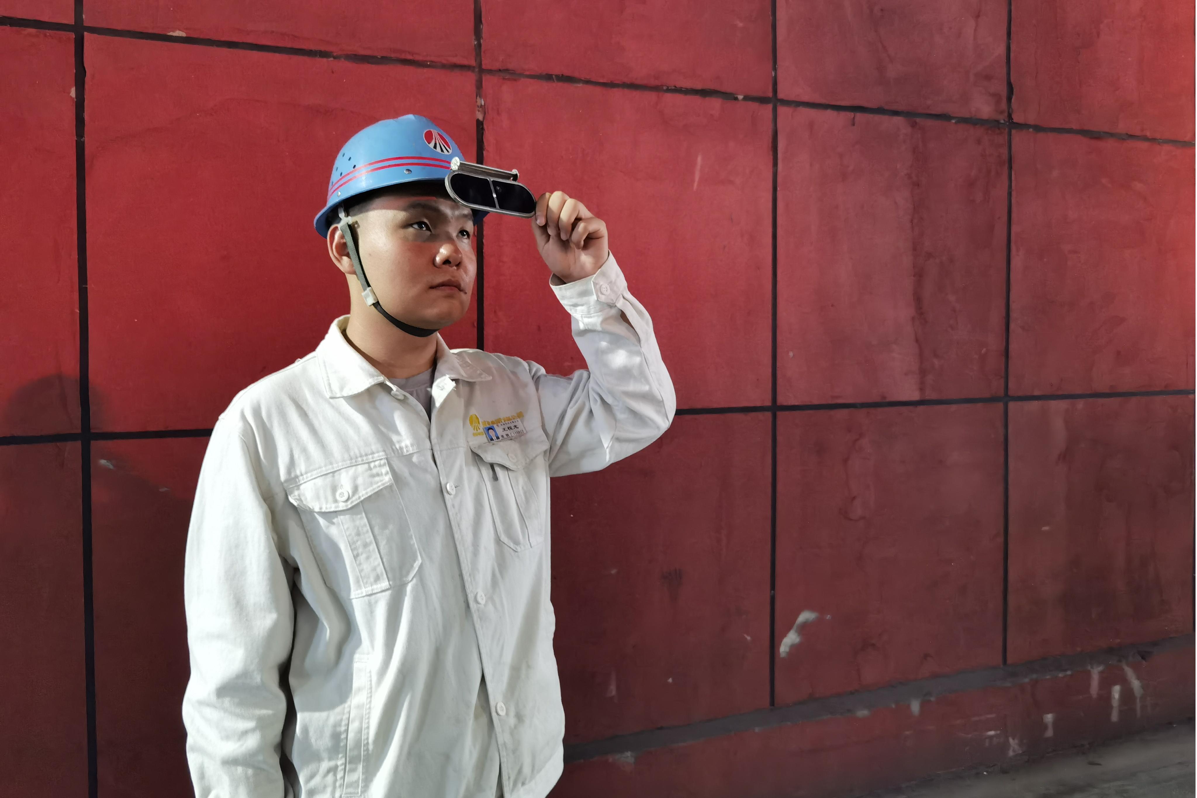 揭秘青年爐長的“狀元秘籍” 揭秘青年爐長的“狀元秘籍”