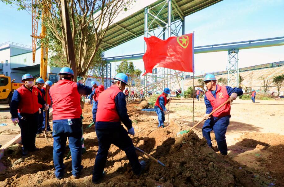 尋找青年團員實干與擔當的“初心答案”——龍鋼公司煉鐵廠高爐團支部榮獲陜煤集團“五四紅旗團支部”稱號